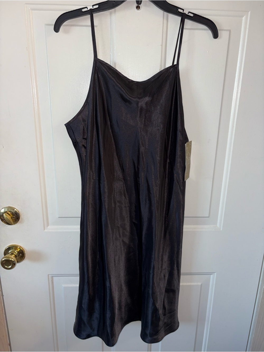 SOLD!! VTG NWT Gilligan & O'Malley Black Satin Nightdress